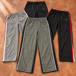Premium Nike Baggy TrackPants