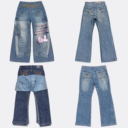 Jeans en denim bootcut avec poche brodée