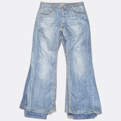 Lot de jeans bootcut non marqués - Vêtements pour ..