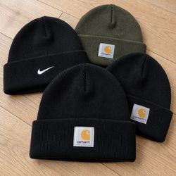 Mixed Branded Beanies VB506