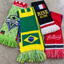 Sports Fan Knit Football Scarves