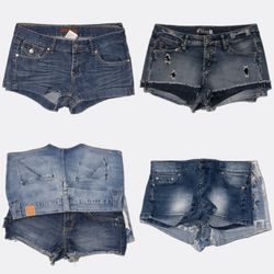 Y2K denim shorts