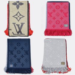 MT012367 Louis Vuitton Scarves