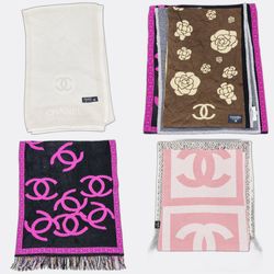 MT012370 Chanel Scarves Collection