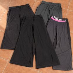 Lotto di pantaloni da ginnastica e legging active