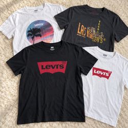 Levi's Printed T-Shirts (FNC:223)