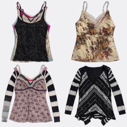 Women Lace Trim Camisoles and Sweater