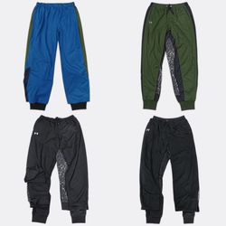CR13526 Ensemble de pantalons Under Armour