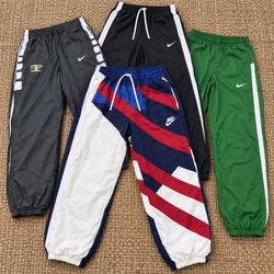 Classical Nike Baggy TrackPants