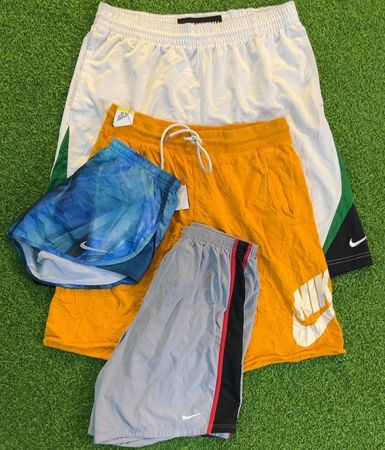 av-12057 nike shorts