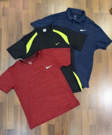 av-12111 Nike T-Shirts