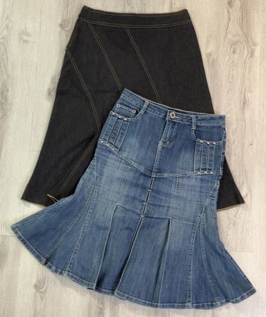 avg-03432 jupe midi en jean style années 2000