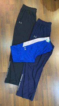 av-12018 Under Armour トラックパンツ
