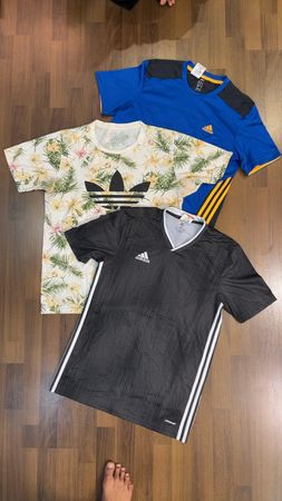 av-12023 adidas T-Shirts
