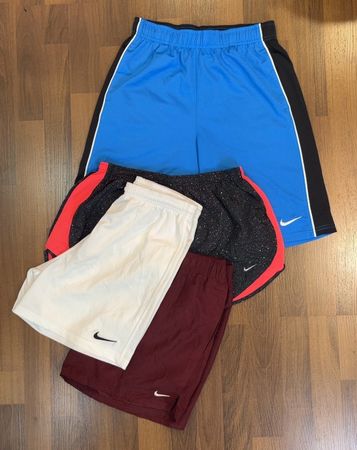 av-12012 Nike ショーツ