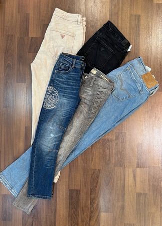 av-12151 guess jeans