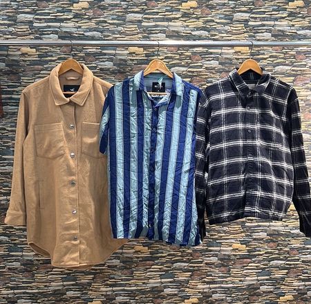 avg-03475 hollister camicia con bottoni