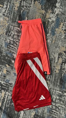 av-12192 shorts adidas