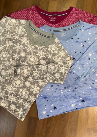 avg-03313 nautica sweatshirts