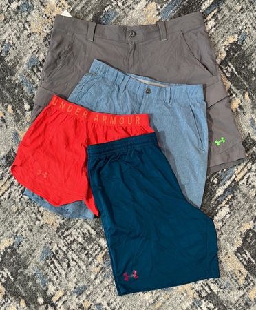 av-12408 pantaloncini Under Armour