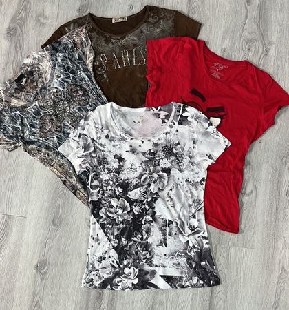 avg-03553 t-shirts style Y2K