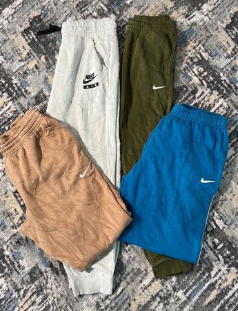 av-12397 Nikeのスウェットパンツ