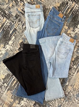 avg-03580 american eagle flare jeans