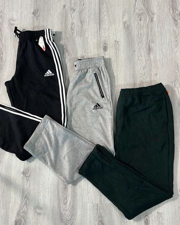 av-12594 adidas Jogginghose