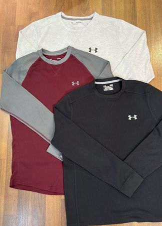 av-12559 under armour thermische Oberteile