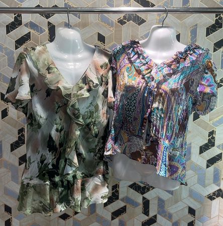 avg-03364 y2k style tops