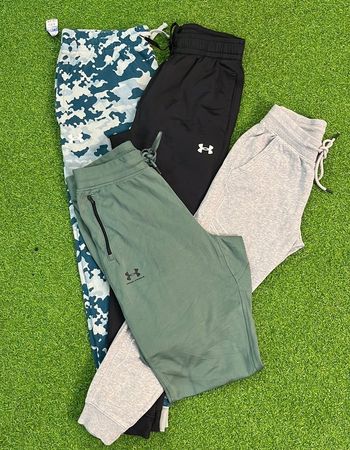 av-12635 Under Armour pantaloni della tuta