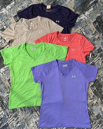 av-12685 アンダーアーマー レディース Tシャツ