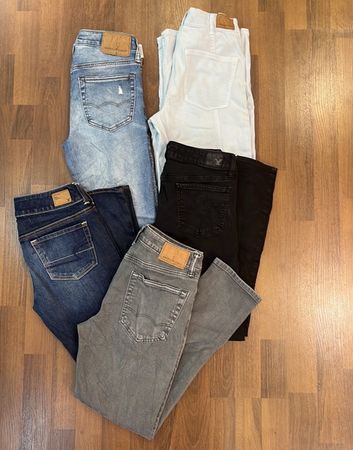 avg-03626 american eagle jeans