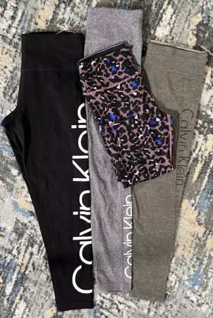 av-12677 calvin klein leggings
