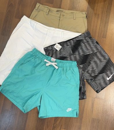 av-11711 nike shorts