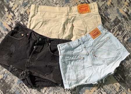 av-11770 levi's Shorts