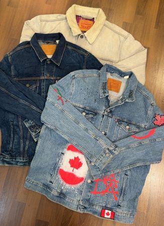 av-11785 levi's denim jacket