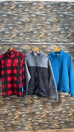 av-2420 columbia flece jacket