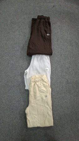 av-10134 alo trousers