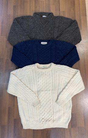 av-10126 vintage style cable knit sweaters