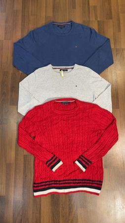 av-10201 tommy hilfiger sweaters