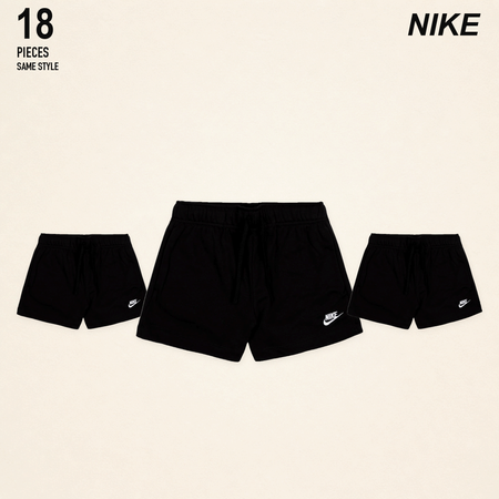NWT nike shorts femme - 18 pièces