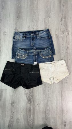 avg-03169 unbranded style shorts