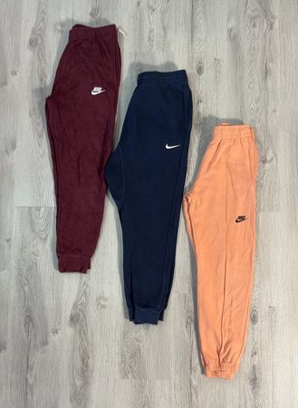 av-10842 nike sweatpants