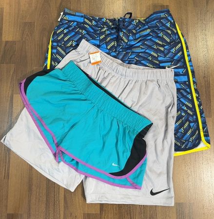 av-10888 nike shorts