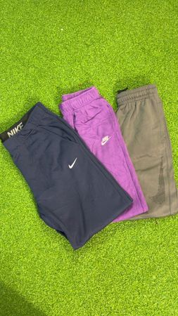 av-10917 nike sweatpants