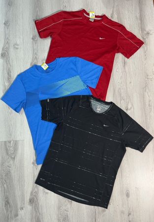 av-10999 nike t-shirts