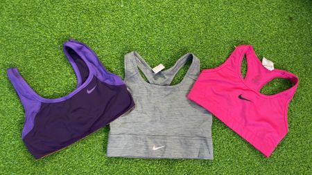 av-11085 nike sports bra