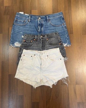 av-11179 levi's Denim-Shorts