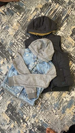 avg-03246 american eagle mix jackets